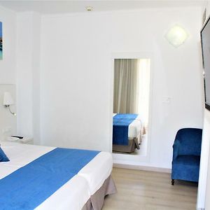 Habitación con 2 Camas Individuales